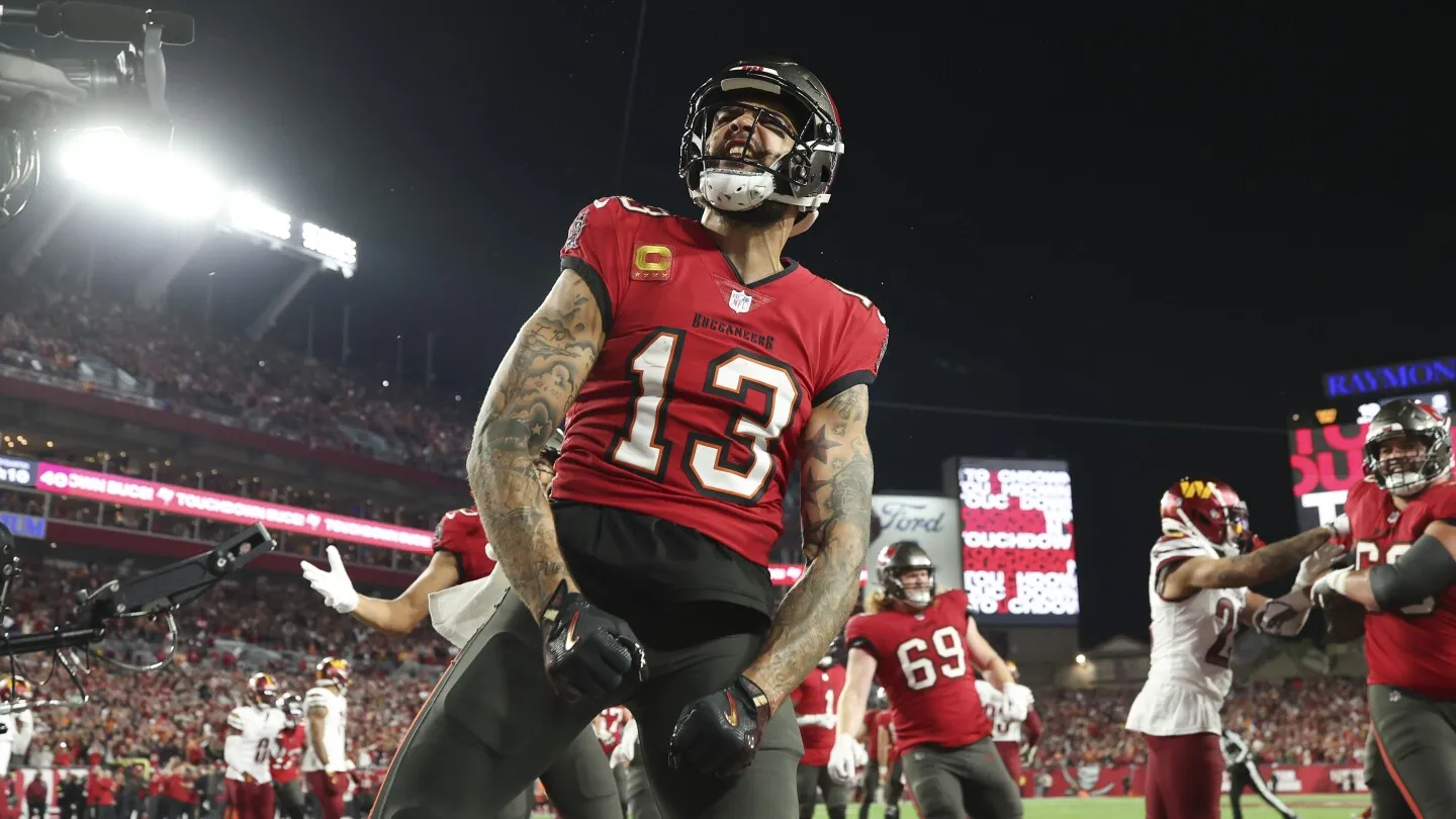 Mike Evans: Ini Mungkin Ruang Penerima Terbaik yang Pernah Saya Tempati
